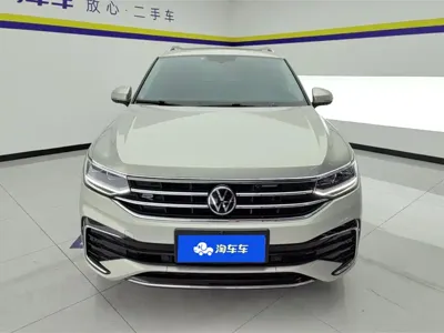 Volkswagen Tiguan L 2021, 83800 км, за 16009.11 USD