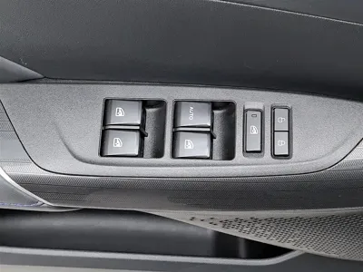 Changan Yida 2024, 13000 км, за 6905.77 USD - фото 9