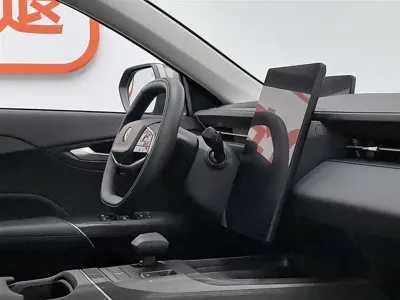 Changan Yida 2024, 13000 км, за 6905.77 USD - фото 22