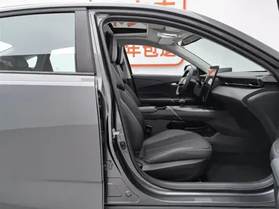 Changan Yida 2024, 13000 км, за 6905.77 USD - фото 23