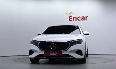 Mercedes-Benz E-Class 2025, 4535 км, за 41348.3 USD