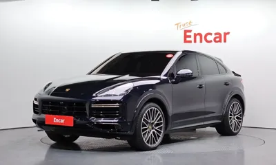 Porsche Cayenne · 2021 год