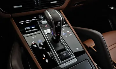 Porsche Cayenne 2021, 56928 км, за 70040.7 USD - фото 9