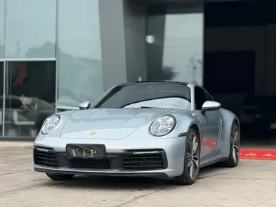 Porsche 911 · 2021 год