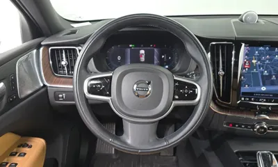 Volvo XC60 2022, 66594 км, за 29666.33 USD - фото 13