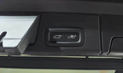 Volvo XC60 2022, 66594 км, за 29666.33 USD - фото 20