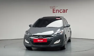 Hyundai i30 2012, 113830 км, за 3931.99 USD