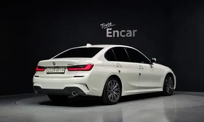 BMW 3-Series 2020, 32359 км, за 20677.43 USD
