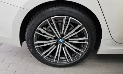 BMW 3-Series 2020, 32359 км, за 20677.43 USD