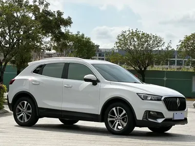 Borgward BX5 2017, 82000 км, за 3948.78 USD