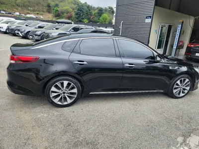 Kia K5 2016, 120835 км, за 5525.58 USD