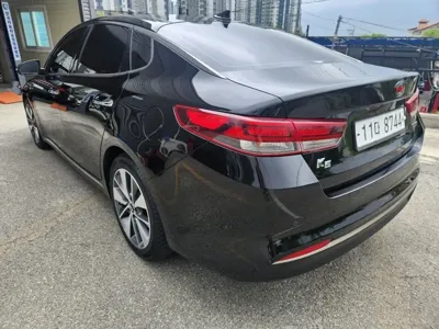 Kia K5 2016, 120835 км, за 5525.58 USD