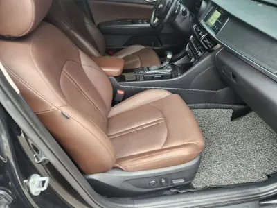 Kia K5 2016, 120835 км, за 5525.58 USD - фото 16
