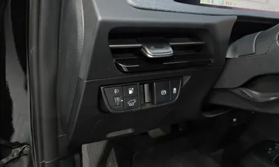 Kia EV6 2023, 48206 км, за 18436.49 USD - фото 16