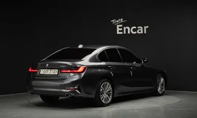 BMW 3-Series 2019, 53911 км, за 18136.9 USD