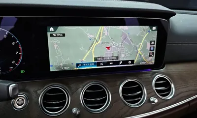 Mercedes-Benz E-Class 2022, 100117 км, за 23785.92 USD - фото 14