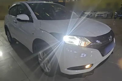 Honda Vezel 2017, 118300 км, за 8712 USD