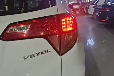 Honda Vezel 2017, 118300 км, за 8712 USD - фото 9