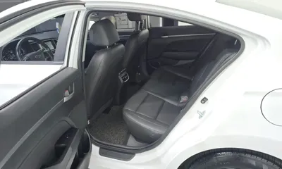 Hyundai Avante 2016, 143525 км, за 4680.49 USD - фото 11