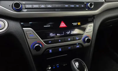 Hyundai Avante 2016, 143525 км, за 4680.49 USD - фото 18