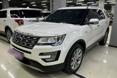 Ford Explorer · 2016 год