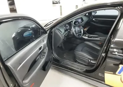 Hyundai Sonata 2023, 38630 км, за 2730.29 USD