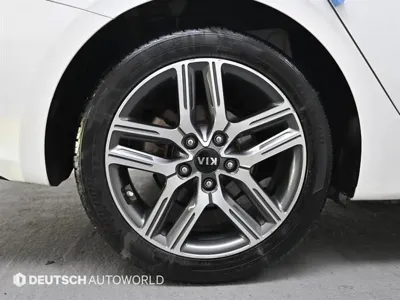 Kia K3 2021, 75148 км, за 7794.32 USD - фото 5