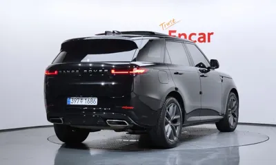 Land Rover Range Rover Sport 2025, 29600 км, за 87822.09 USD
