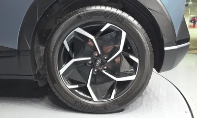 Hyundai Ioniq5 2023, 64713 км, за 18248.65 USD