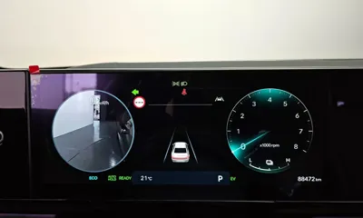 Hyundai Grandeur 2024, 88472 км, за 24690.57 USD - фото 8
