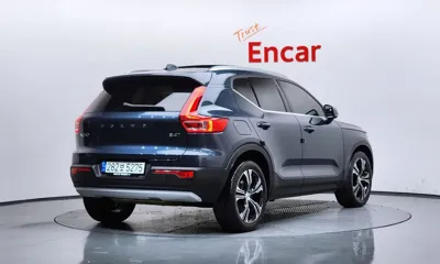 Volvo XC40 2021, 87798 км, за 18045.16 USD