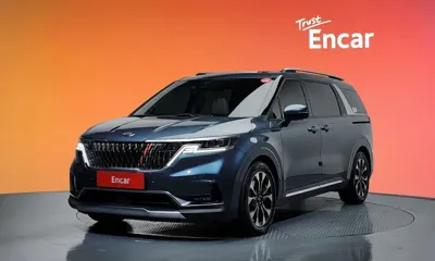 Kia Canival · 2021 год