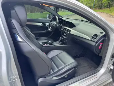 Mercedes-Benz C-Class AMG 2014, 110000 км, за 19099.1 USD - фото 15