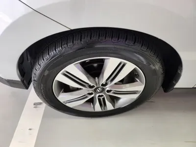 Hyundai Tucson 2015, 80000 км, за 4485.47 USD