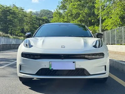 Zeekr 001