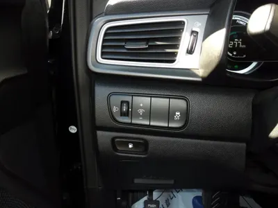Kia Niro 2017, 72046 км, за 7730.43 USD - фото 7