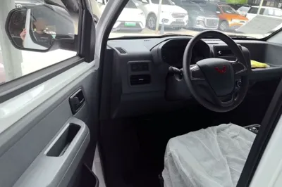 Wuling Yangguang 2026, 100 км, за 14064 USD - фото 18