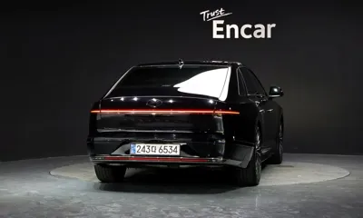 Hyundai Grandeur 2023, 42976 км, за 23620.03 USD - фото 4