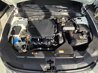 Hyundai Grandeur 2020, 90159 км, за 12697.79 USD - фото 6