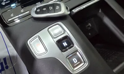 Hyundai Grandeur 2020, 90159 км, за 12697.79 USD - фото 9