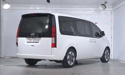 Hyundai Staria 2022, 80194 км, за 18169.8 USD