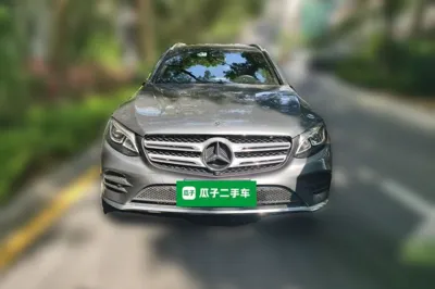 Mercedes-Benz GLC 2018, 72300 км, за 18457 USD