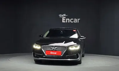 Hyundai Grandeur 2017, 81983 км, за 10097.73 USD