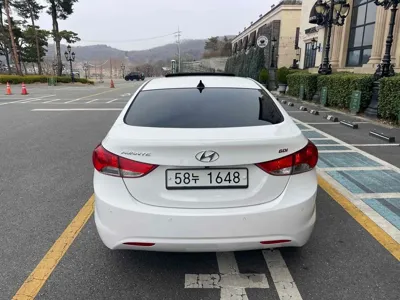Hyundai Avante 2013, 153377 км, за 3445.36 USD