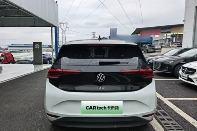 Volkswagen ID.3 2025, 12300 км, за 17158 USD