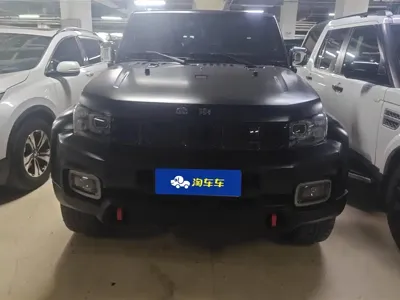 Beijing Off-Road BJ40 2023, 35000 км, за 17681.1 USD