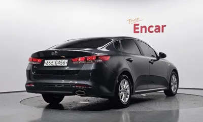 Kia K5 2016, 170579 км, за 3872.92 USD