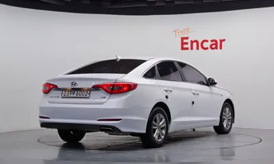 Hyundai Sonata 2017, 165355 км, за 3749.01 USD