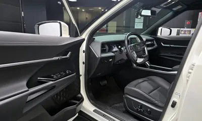 KG_Mobility_Ssangyong Torres 2023, 27801 км, за 14205.48 USD - фото 11