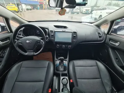 Kia K3 2016, 100000 км, за 3501.99 USD - фото 13